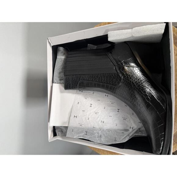 NWB H Halston Women's Charlotte Ankle Boots Black US Size 9 - Picture 2 of 11